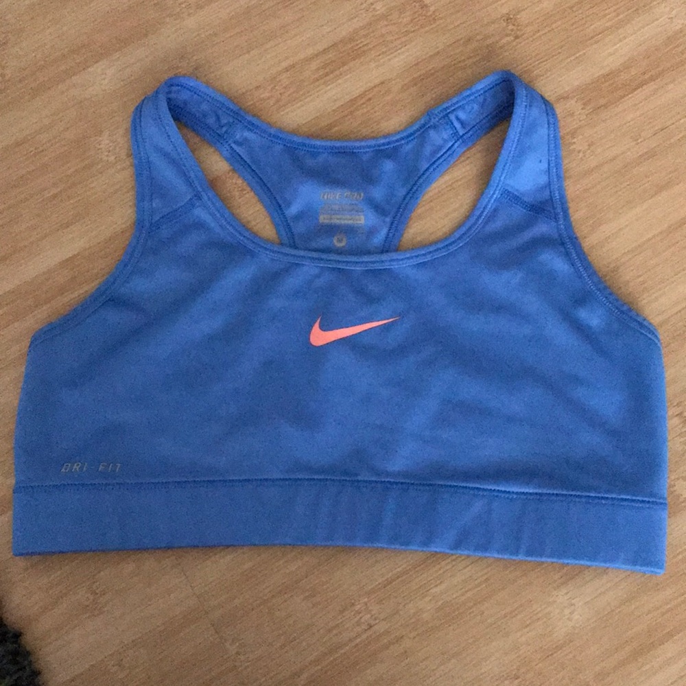 Nike sports bra